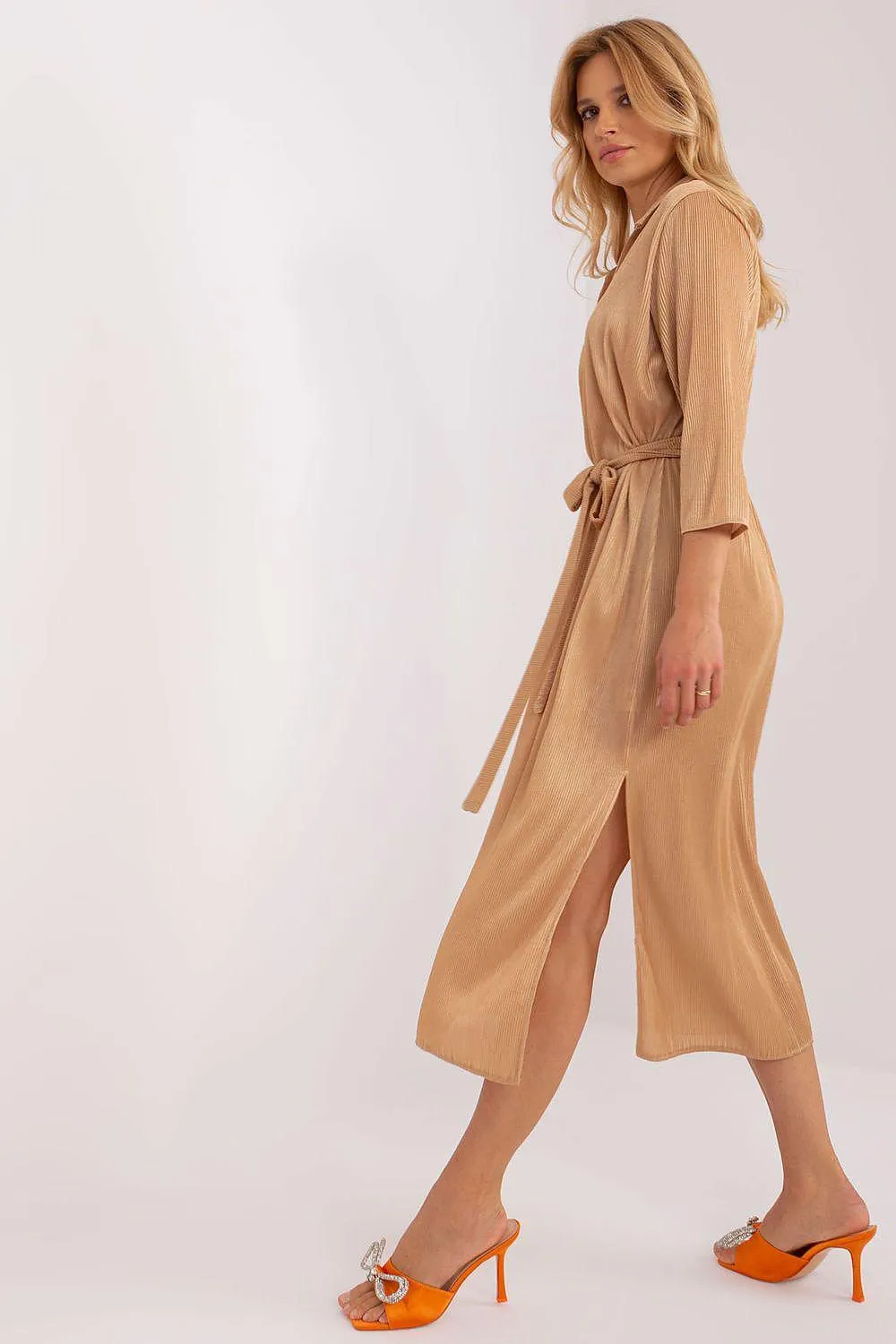 Chic Ribbed V-Neck Midi Dress with Adjustable Waist Detail