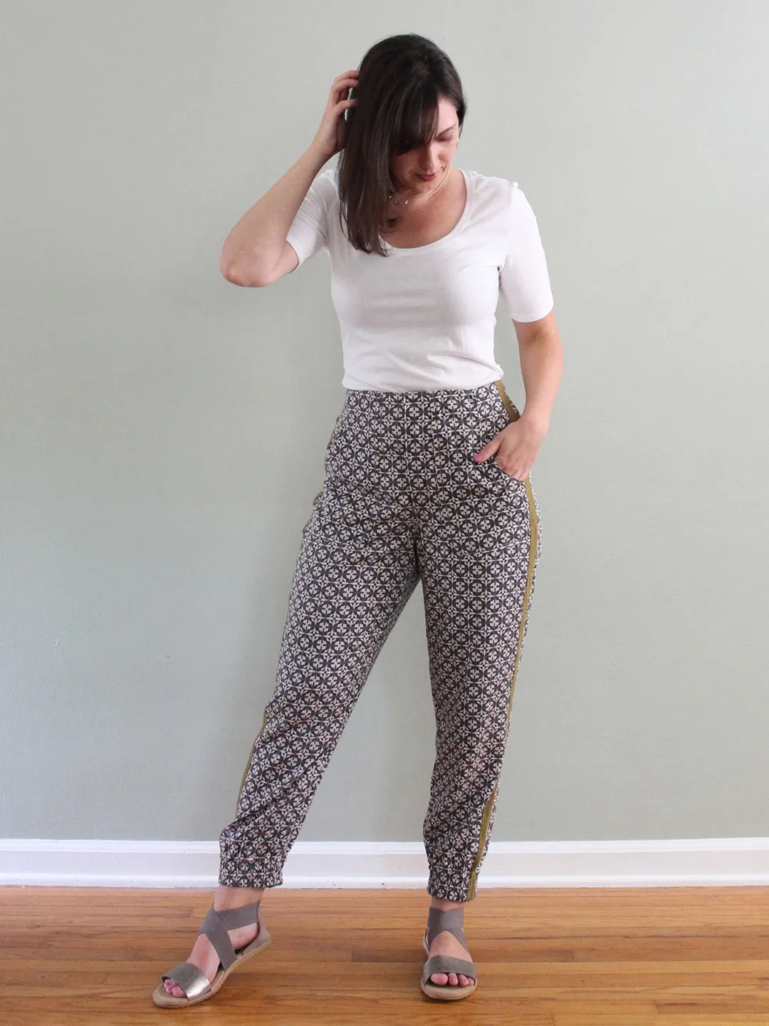 Nellie Joggers   Shorts - PDF SEWING PATTERN