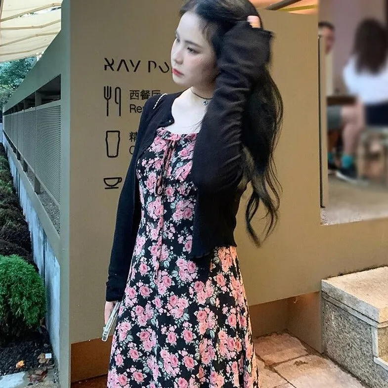 Outfit-Set: Floral Dress   Button-Down Cardigan