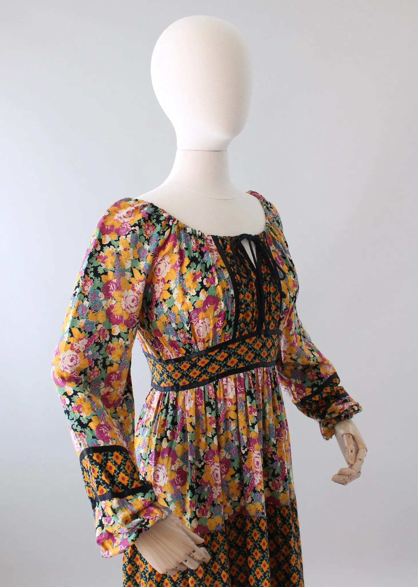 Vintage 1970s Mixed Florals Peasant Dress