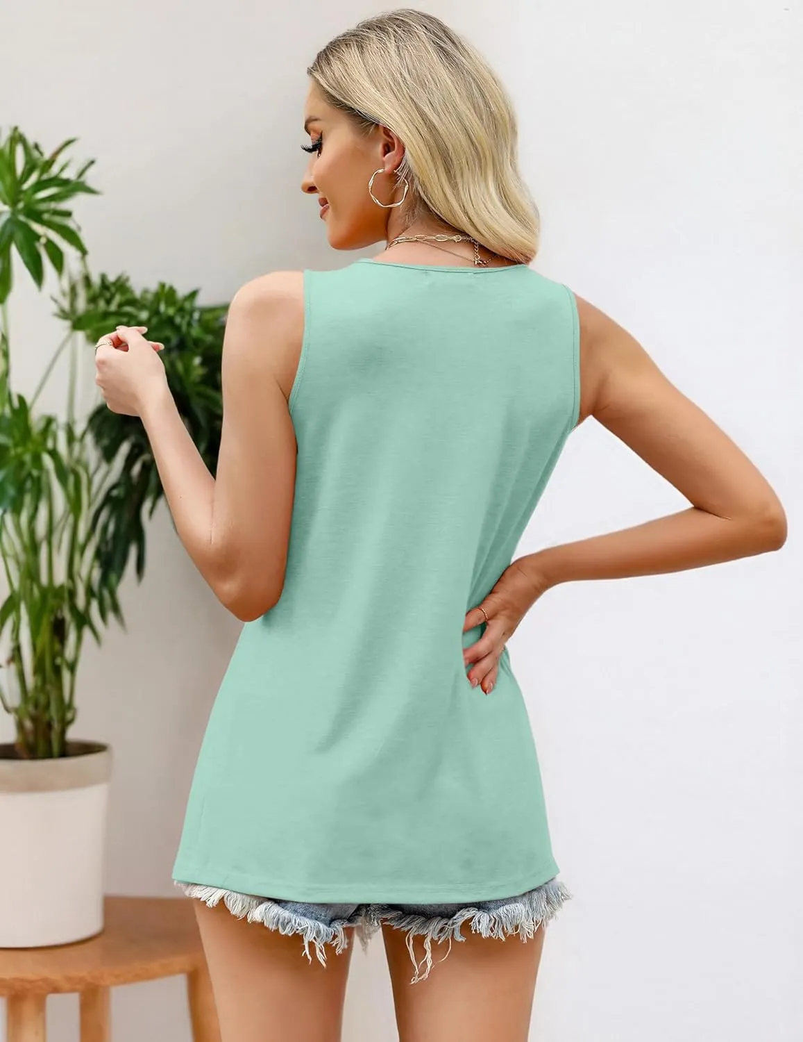 Zeagoo Women's Tank Tops Pleated Floral Flowy Boho Tunic Shirts